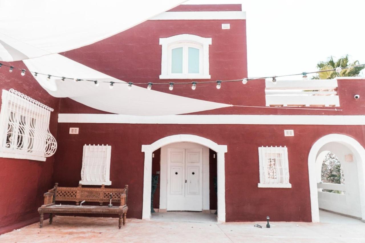 The Red Farm Relais & Spa Iklin Exterior photo