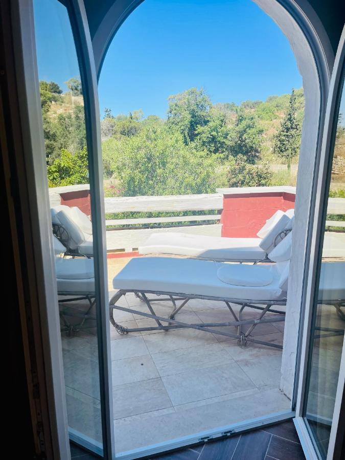 The Red Farm Relais & Spa Iklin Exterior photo