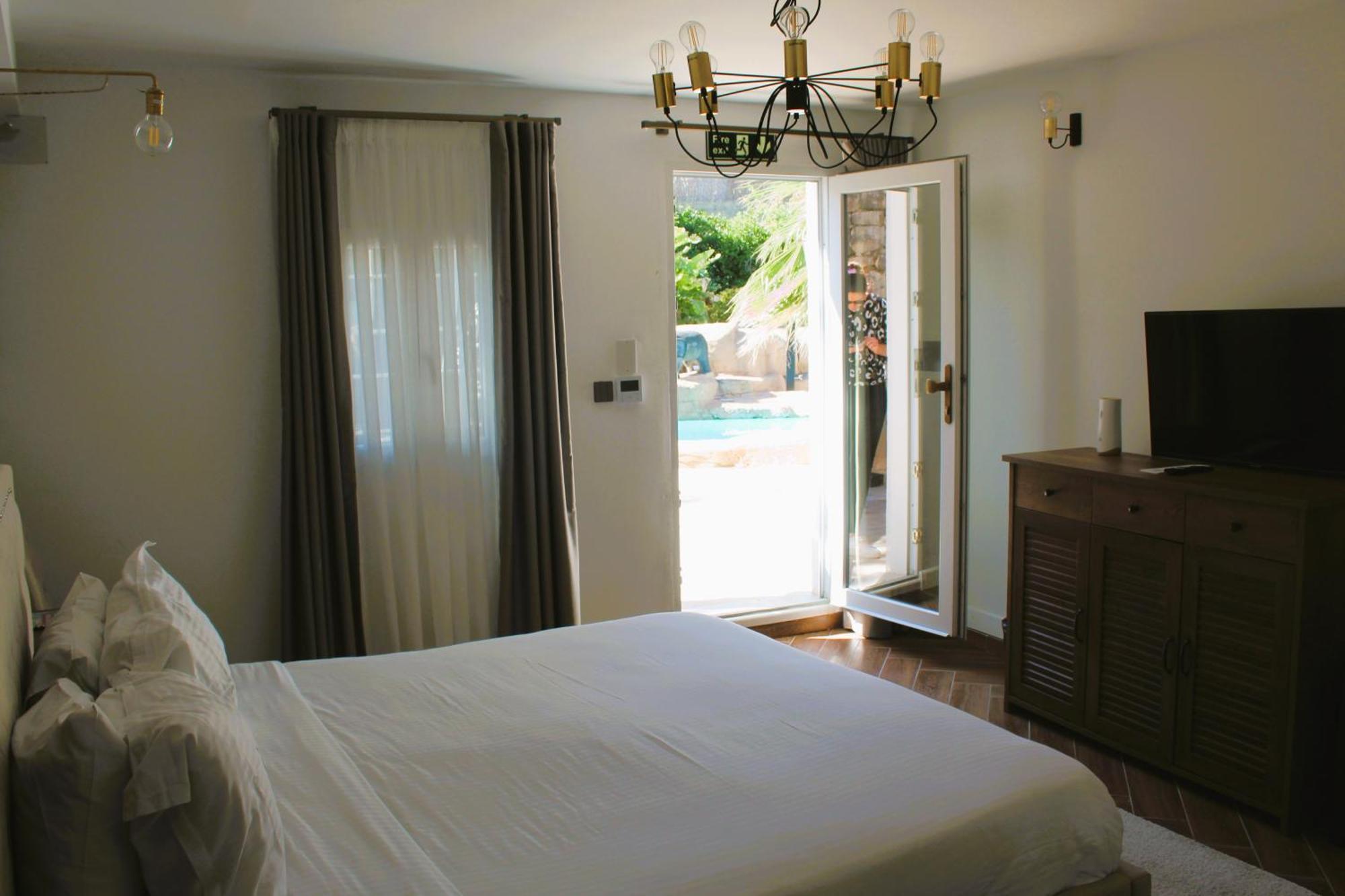 The Red Farm Relais & Spa Iklin Exterior photo