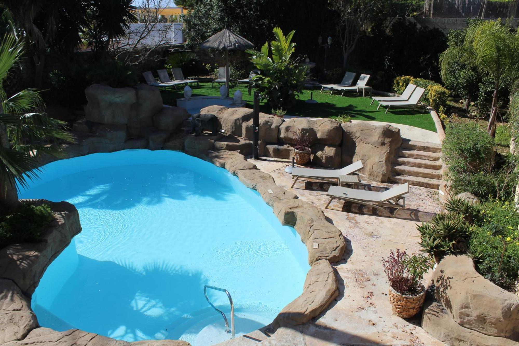 The Red Farm Relais & Spa Iklin Exterior photo